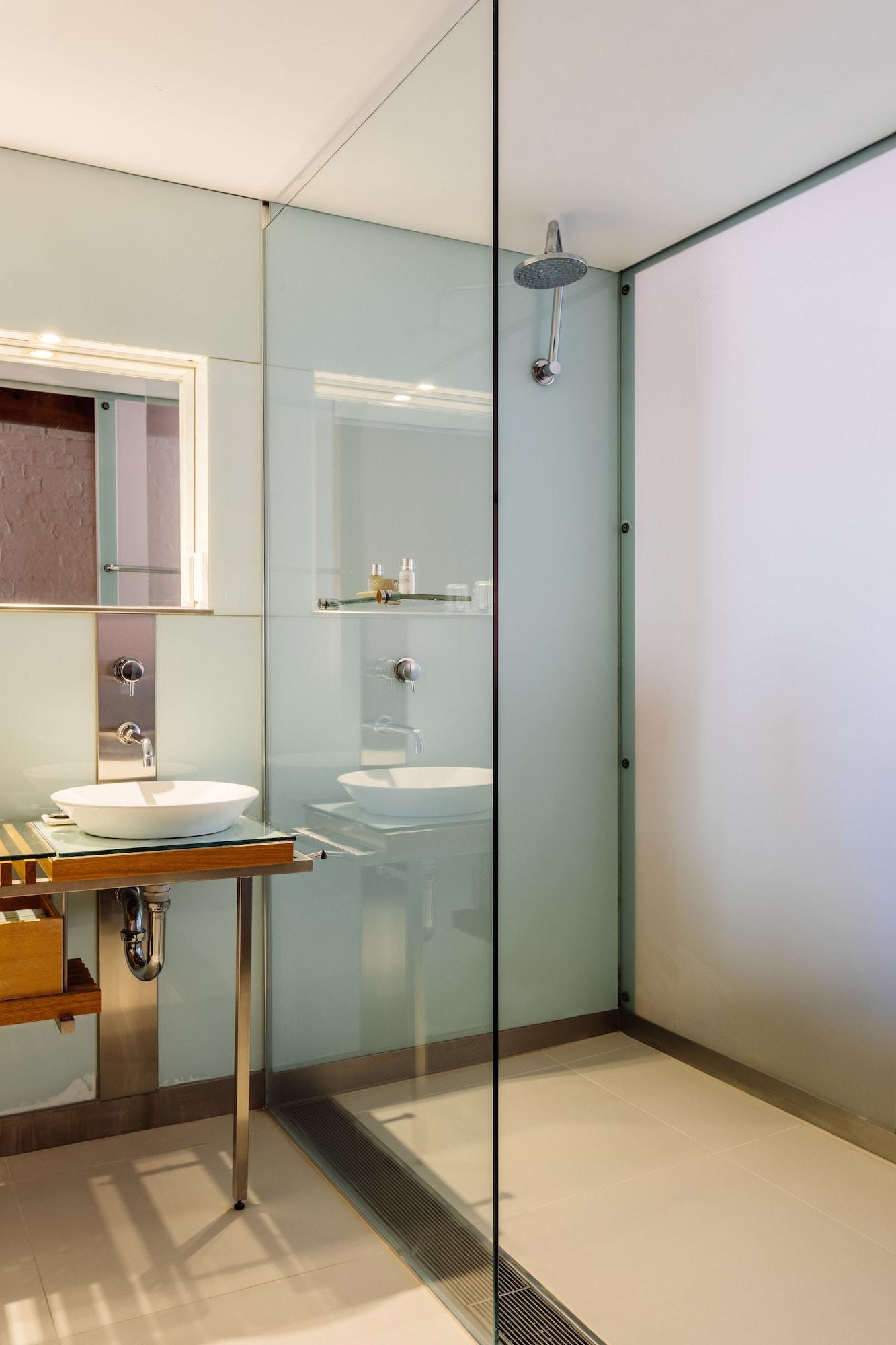 The Henry Jones Art Hotel 5*