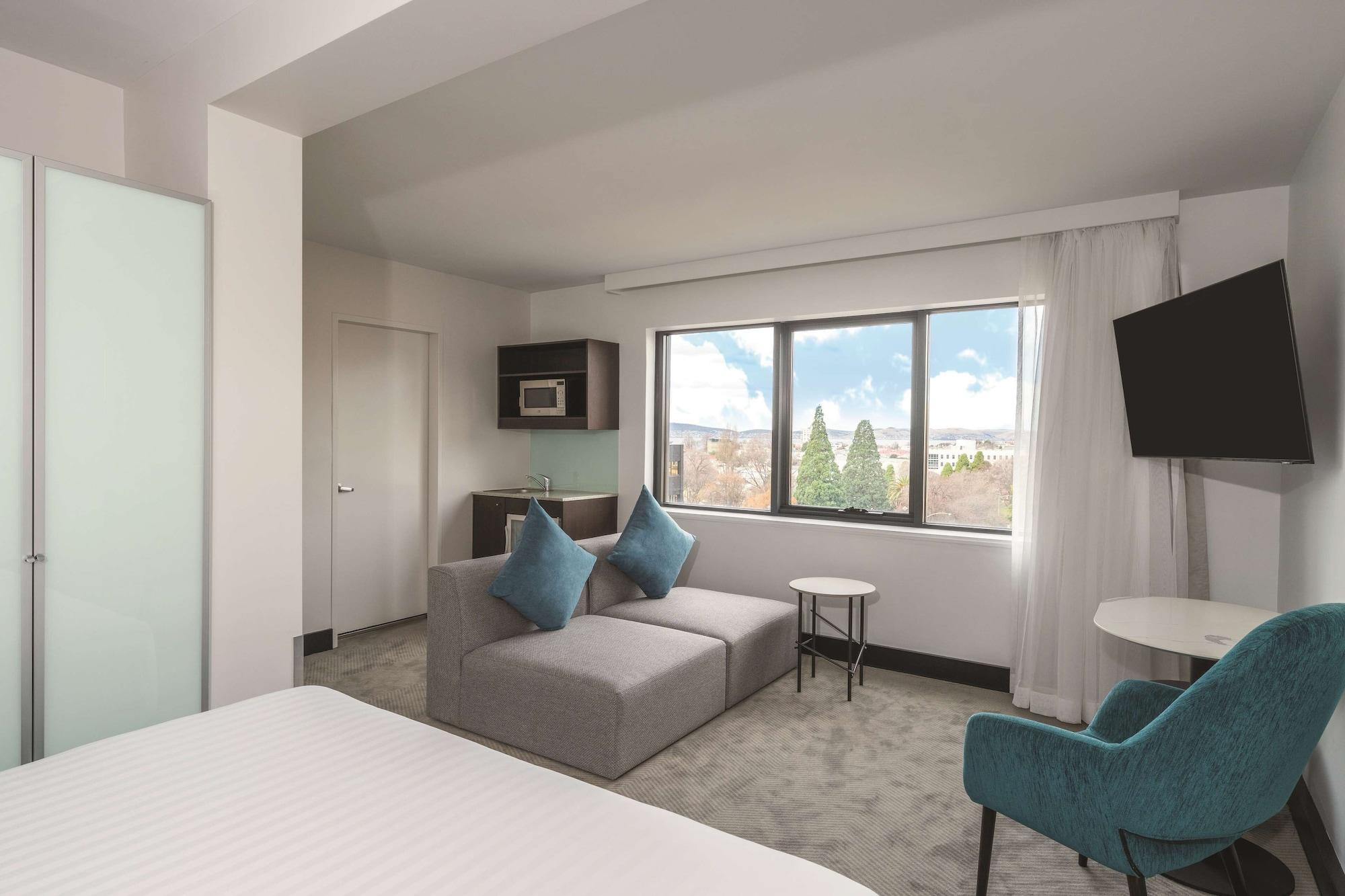 Travelodge 4*