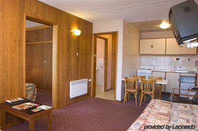 Blue Hills Motel 3*