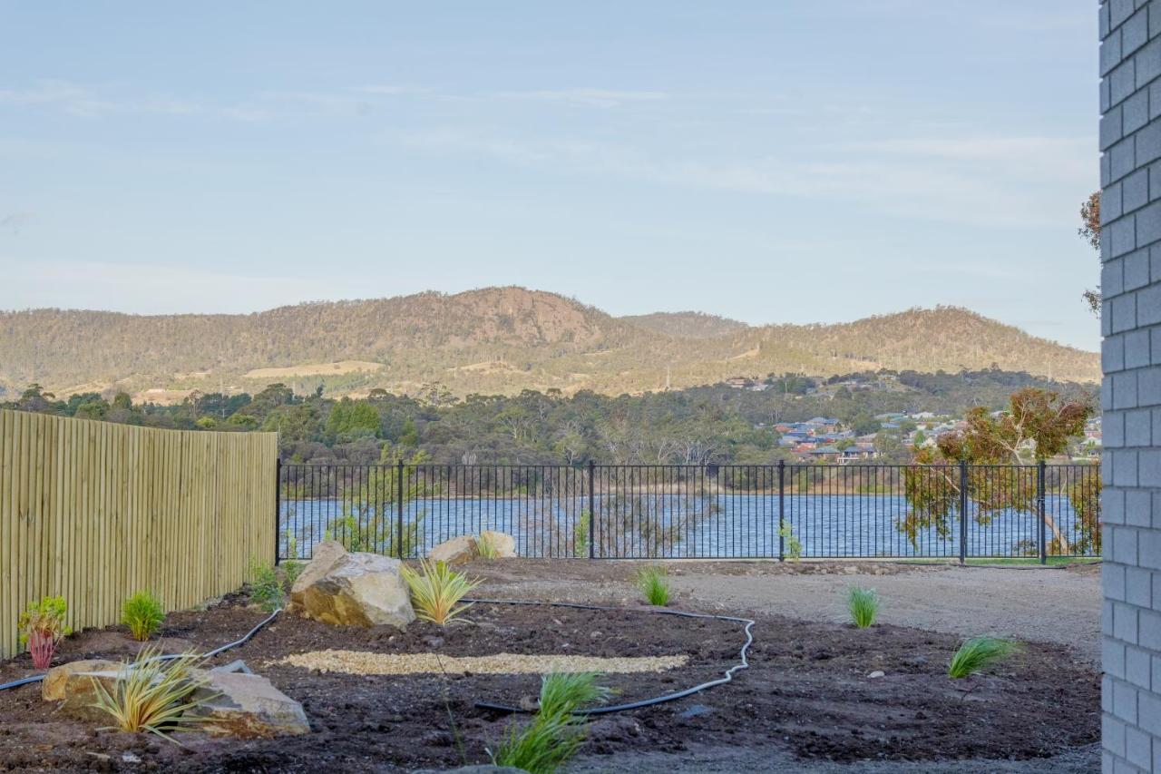 Holiday home Luxury Waterfront Retreat 4br Award-winning Hobart