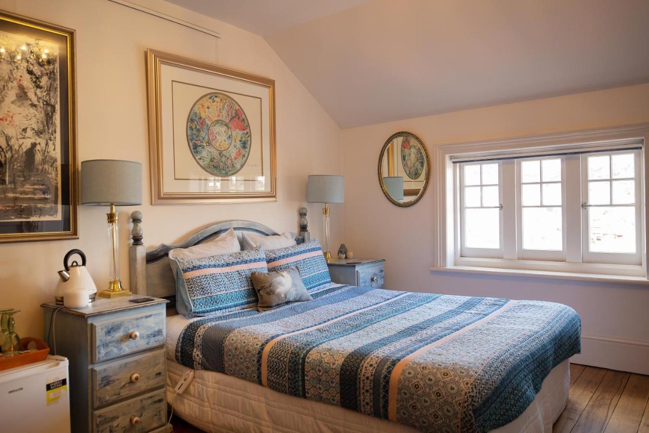 Assemblage Boutique Art Guest house