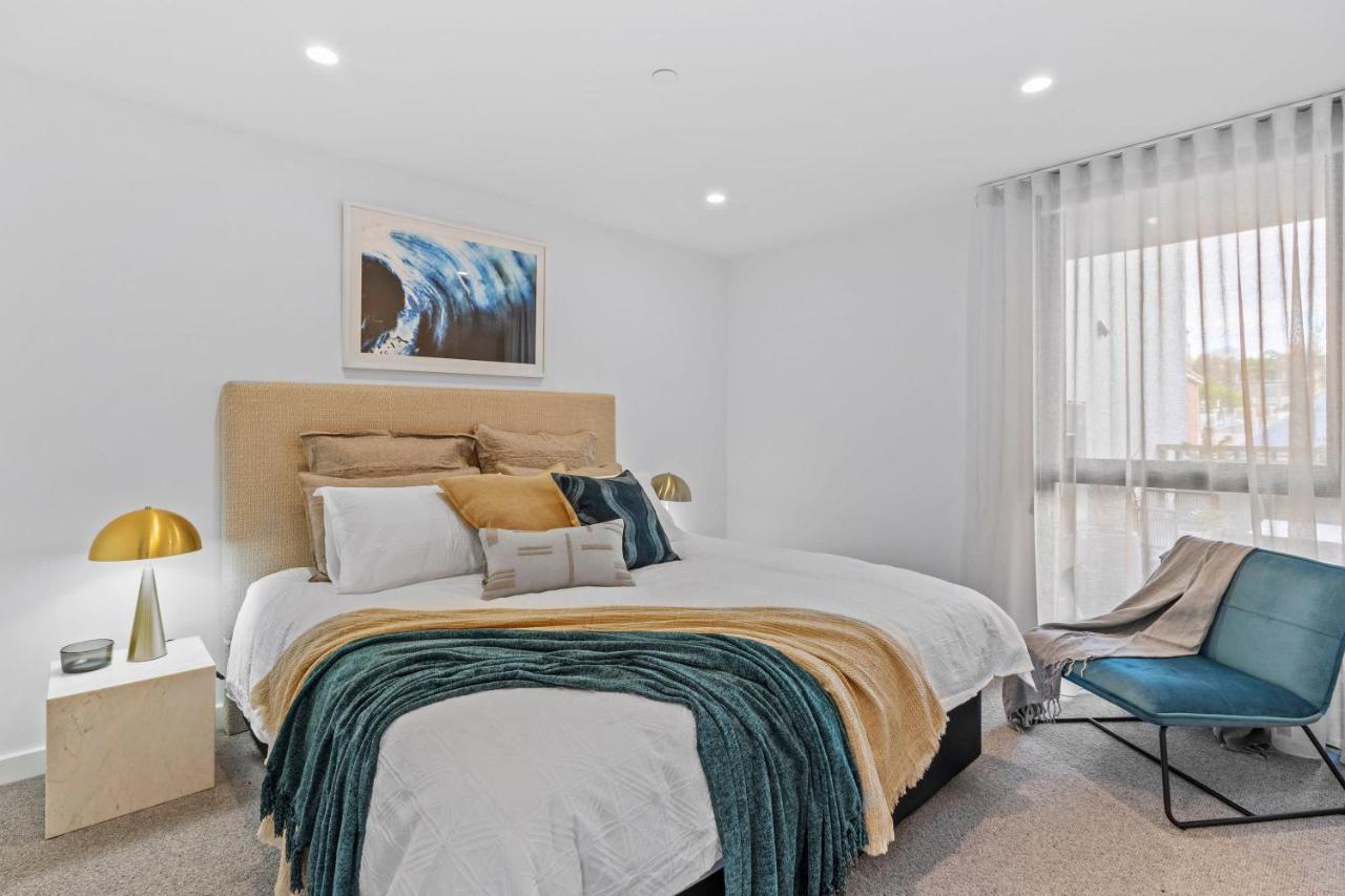 Upscale Urban Designer With Large Terrace In Cbd