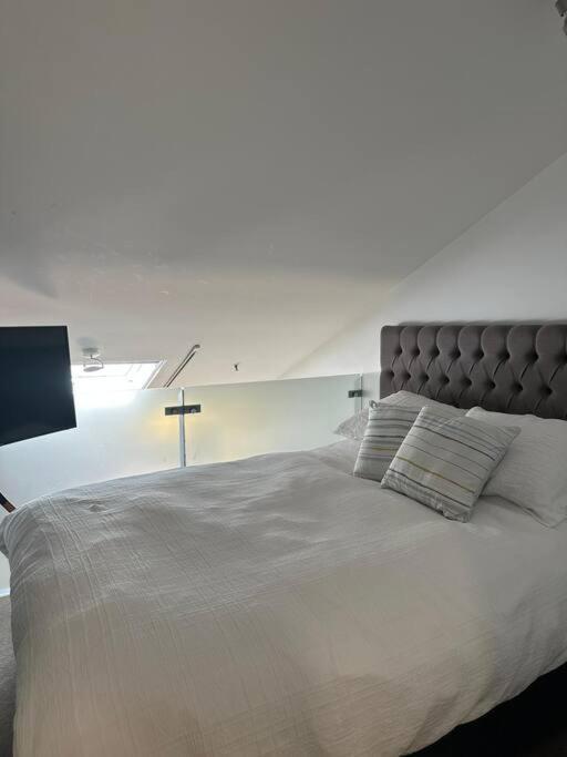 Apartment Boxwood Ixl Lux Waterfront