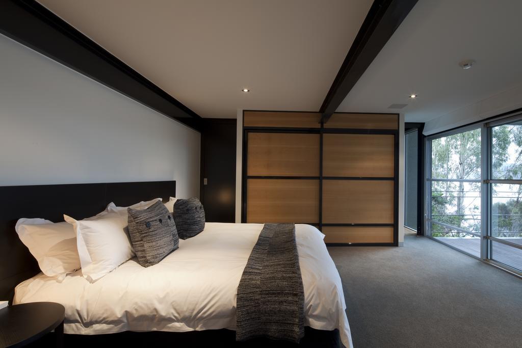 Aparthotel Mona Pavilions 5*