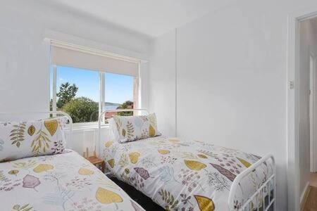 Renovated Unit In Leafy Surrounds Close To Shops * Hobart