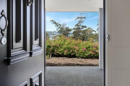 The Rest Retreat Getaway 15 Mins To Cbd 3 Bed *