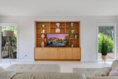 The Rest Retreat Getaway 15 Mins To Cbd 3 Bed