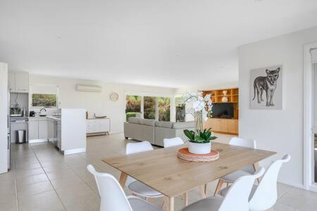 The Rest Retreat Getaway 15 Mins To Cbd 3 Bed Holiday home