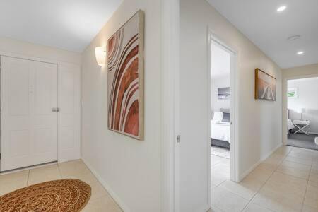 The Rest Retreat Getaway 15 Mins To Cbd 3 Bed Holiday home *