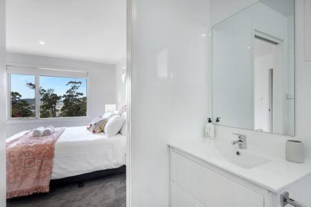 The Rest Retreat Getaway 15 Mins To Cbd 3 Bed Holiday home