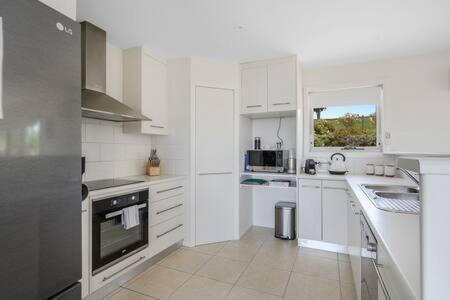 The Rest Retreat Getaway 15 Mins To Cbd 3 Bed Hobart