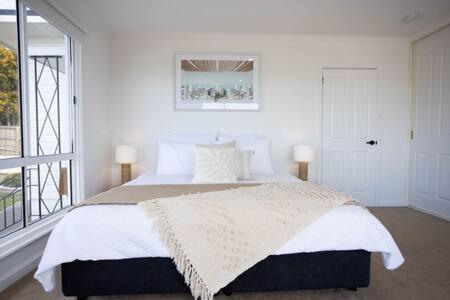 River View House Sleeps 8 10min To Cbd * Hobart