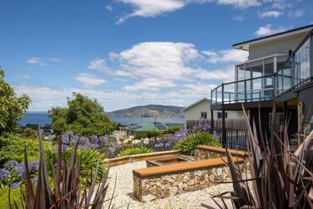 Holiday home River View House Sleeps 8 10min To Cbd Hobart