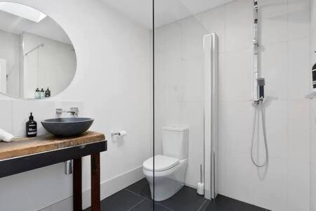 Outstanding Quality Renovation Inner