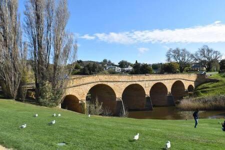 The Baker's In The Heart Of Richmond Sleeps 6 *