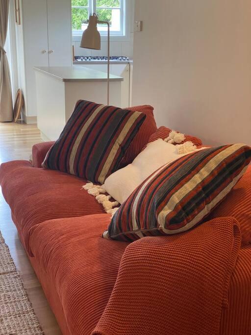 Holiday home Writer's Cottage, Luxurious Oasis In The Heart Of North