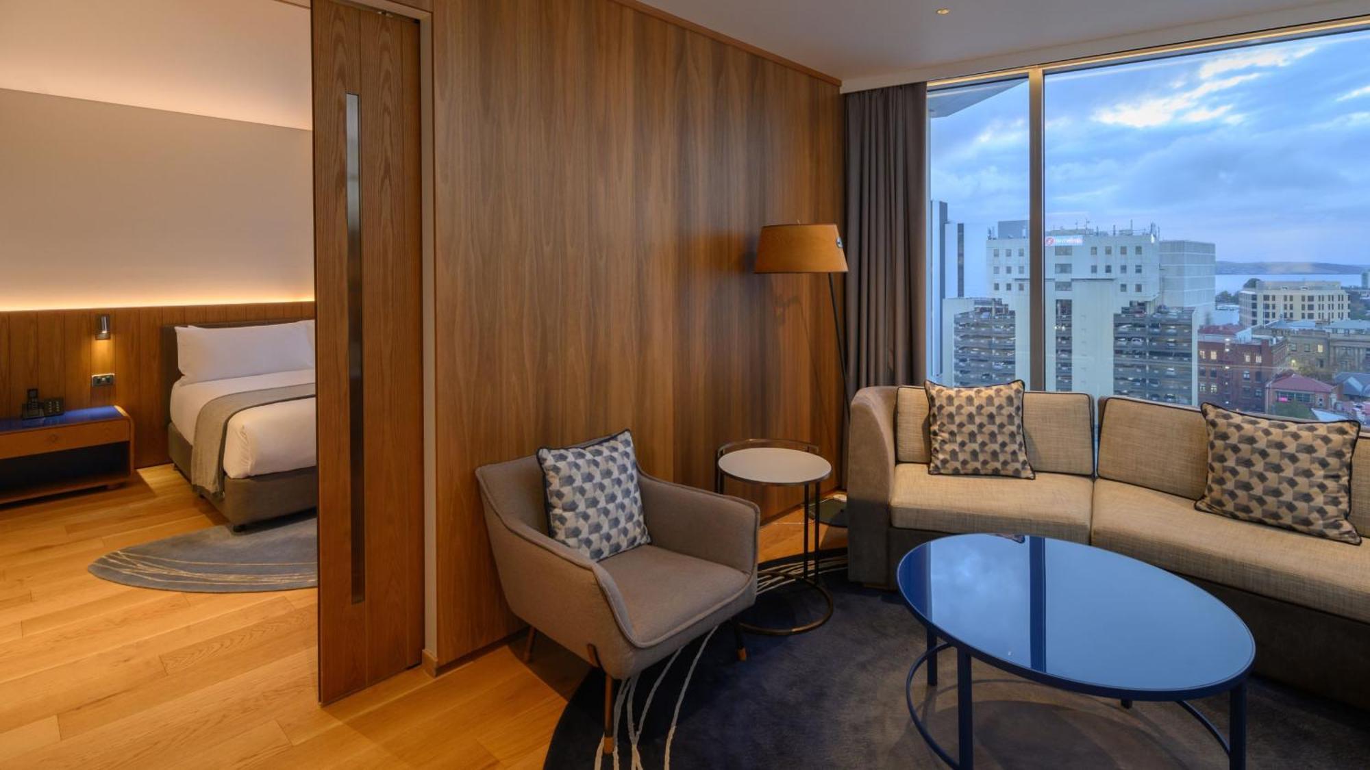 Hotel Crowne Plaza By Ihg 4*