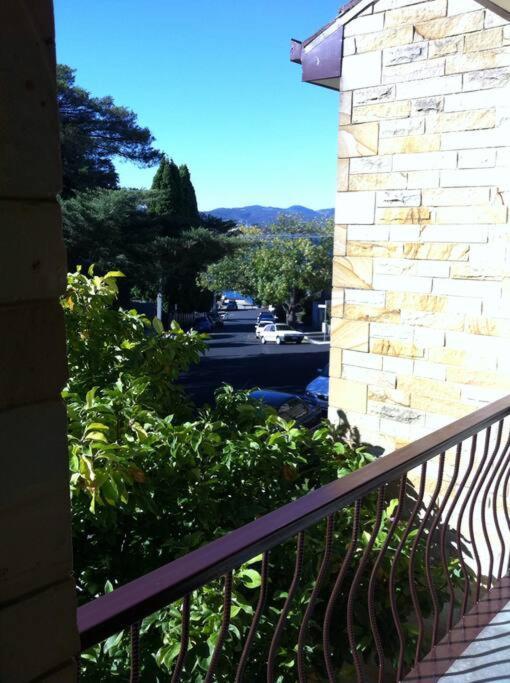 River View On Secheron - A Cosy Battery Point Haven Apartment *