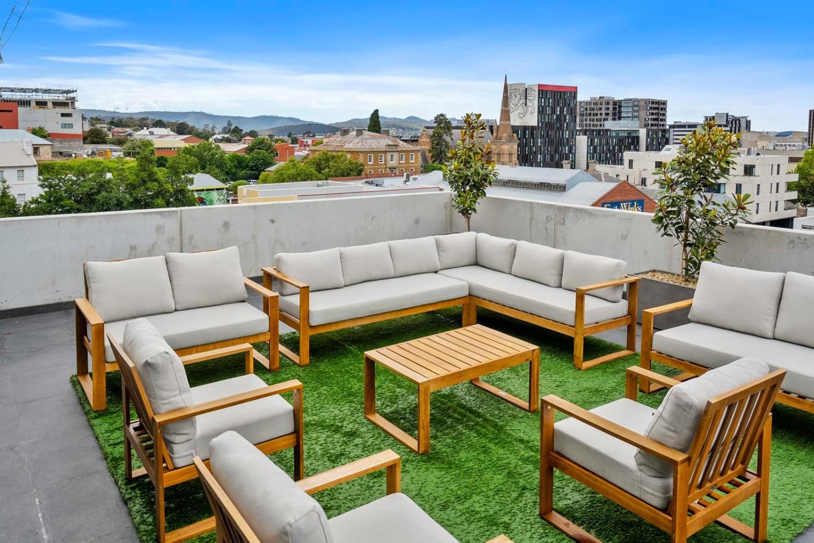 'city Luxe Oasis' Huge Terrace With Panoramic Views Apartment Hobart