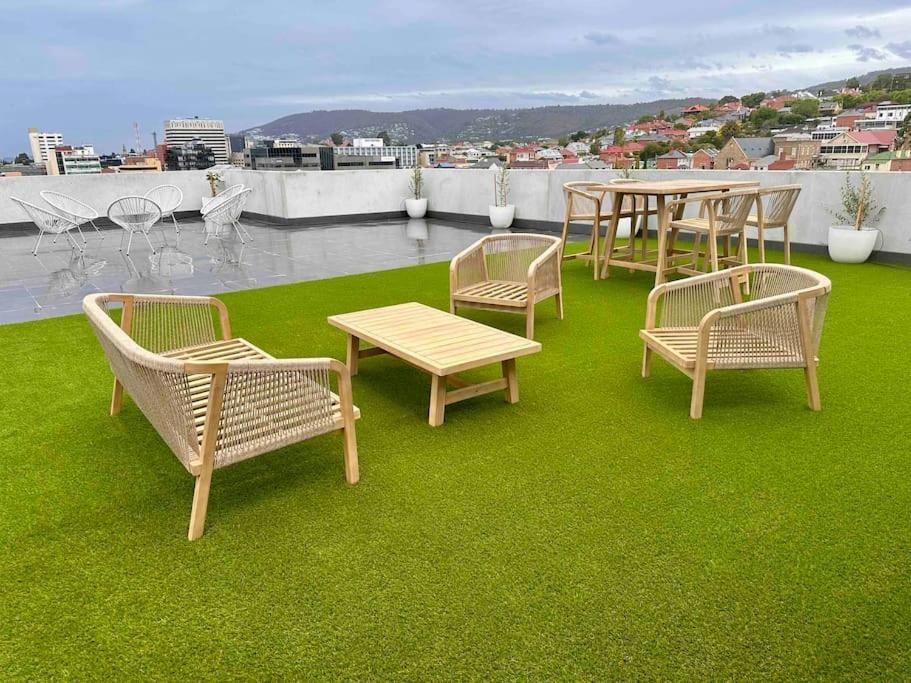 Apartment Cbd Roof Penthouse Hobart