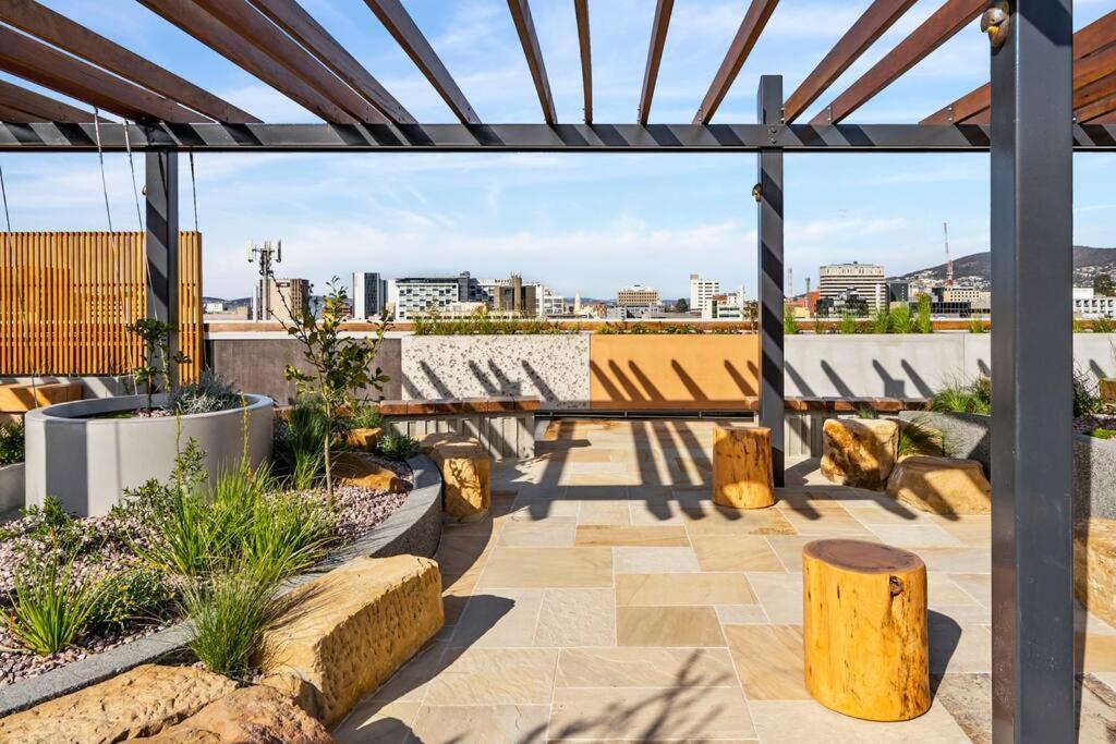 Cbd Roof Penthouse * Hobart