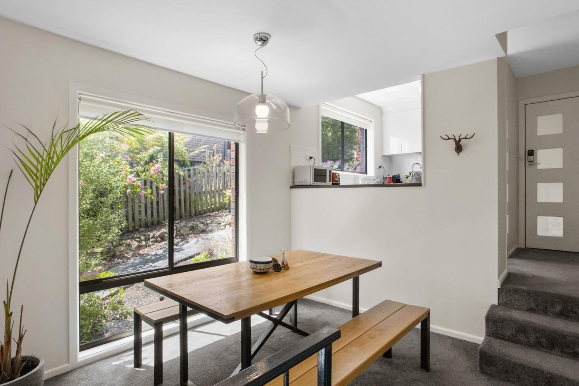 The View 2 Bed Unit With Stunning Outlook *