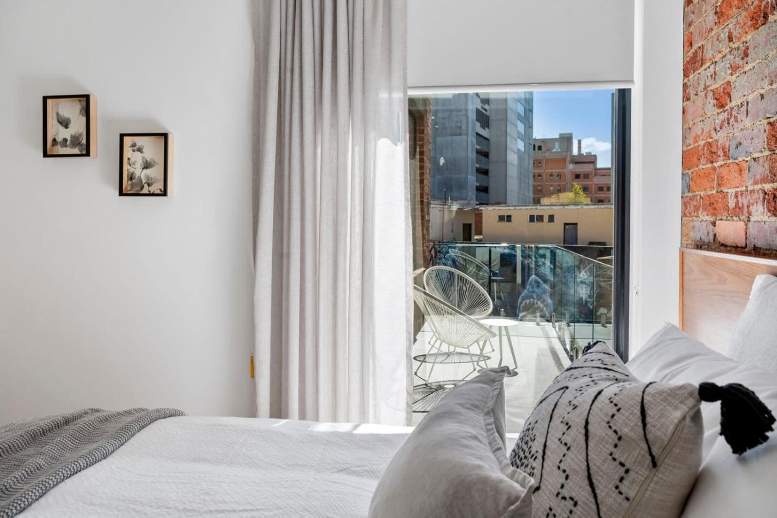 Sanctuary At Saddlers - Where Rustic Meets Refined Apartment Hobart