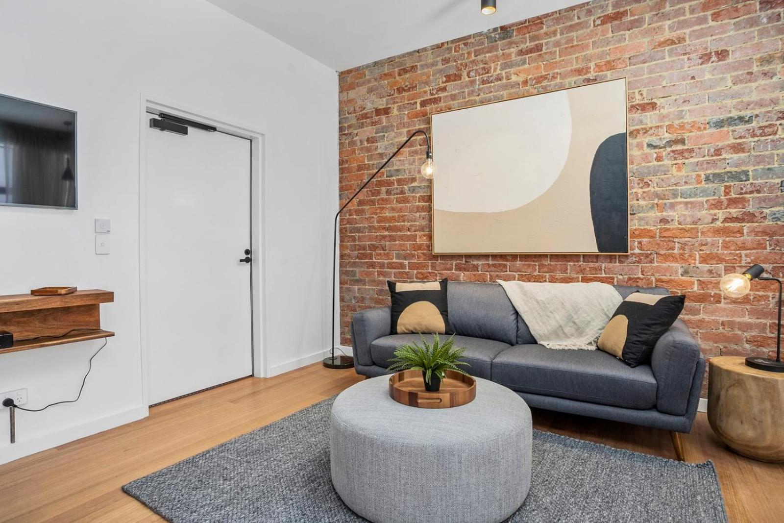 Sanctuary At Saddlers - Where Rustic Meets Refined Hobart