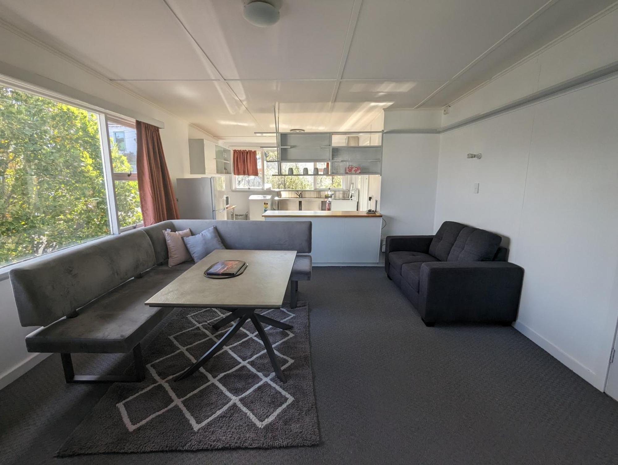 Bayley 1 - Walk To From 2 Bedroom With And Mountain Views Apartment Hobart