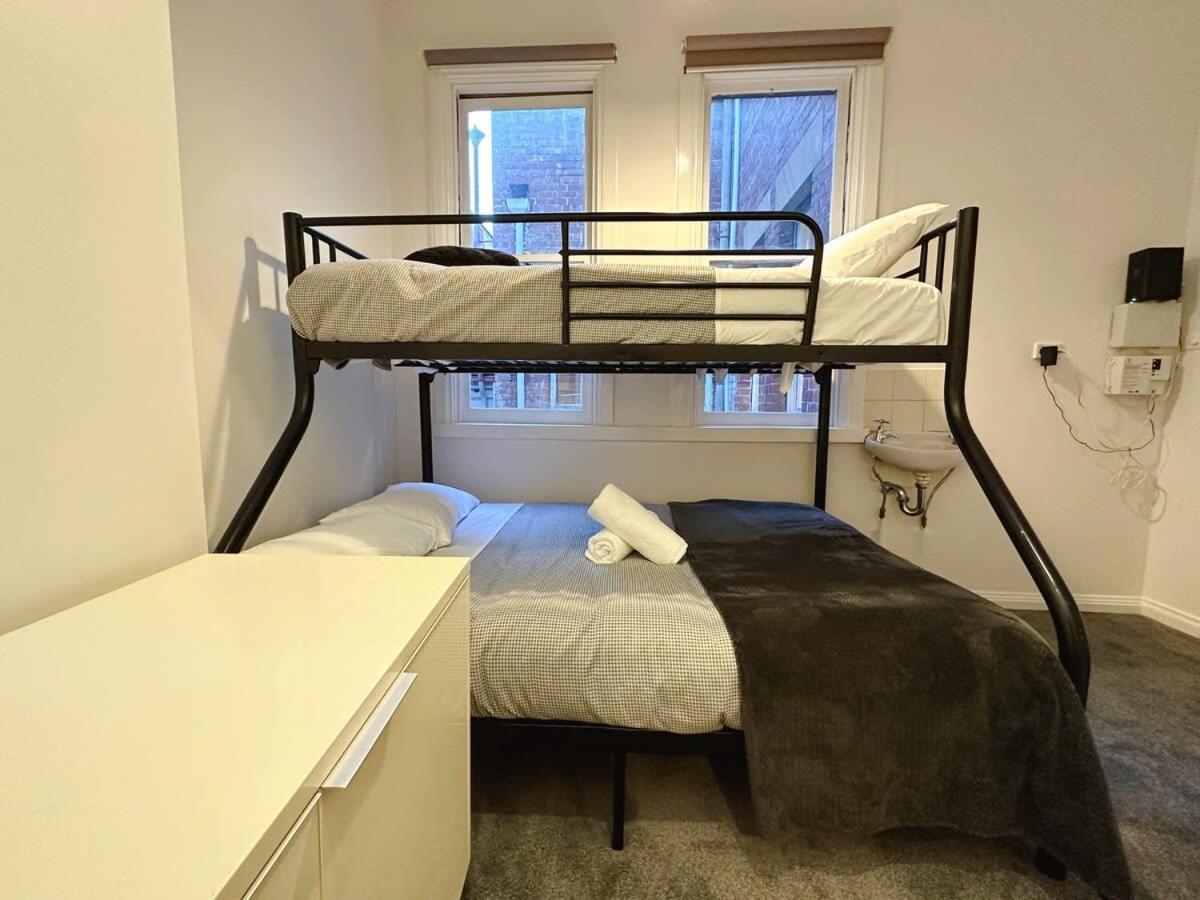 Apartment Collins At Inner *