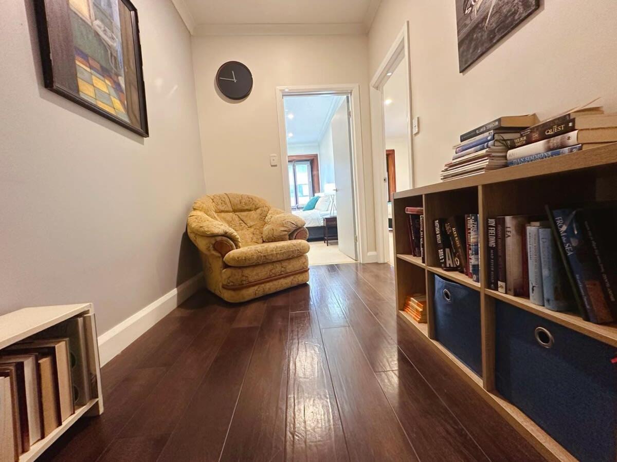 Apartment Heritage Building Penthouse Cbd *