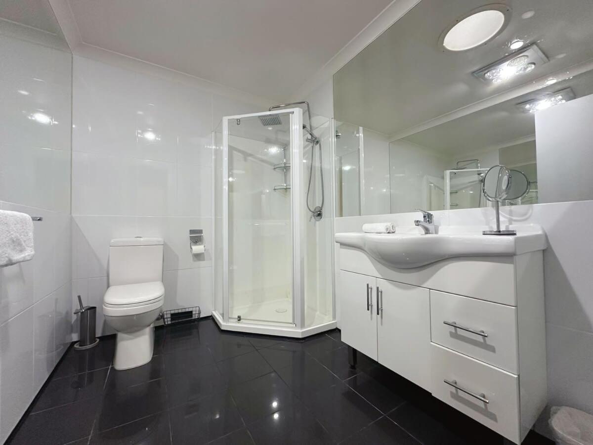 Heritage Building Penthouse Cbd * Hobart