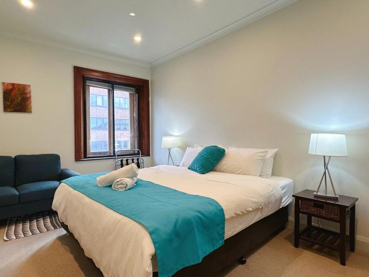 Apartment Heritage Building Penthouse Cbd *