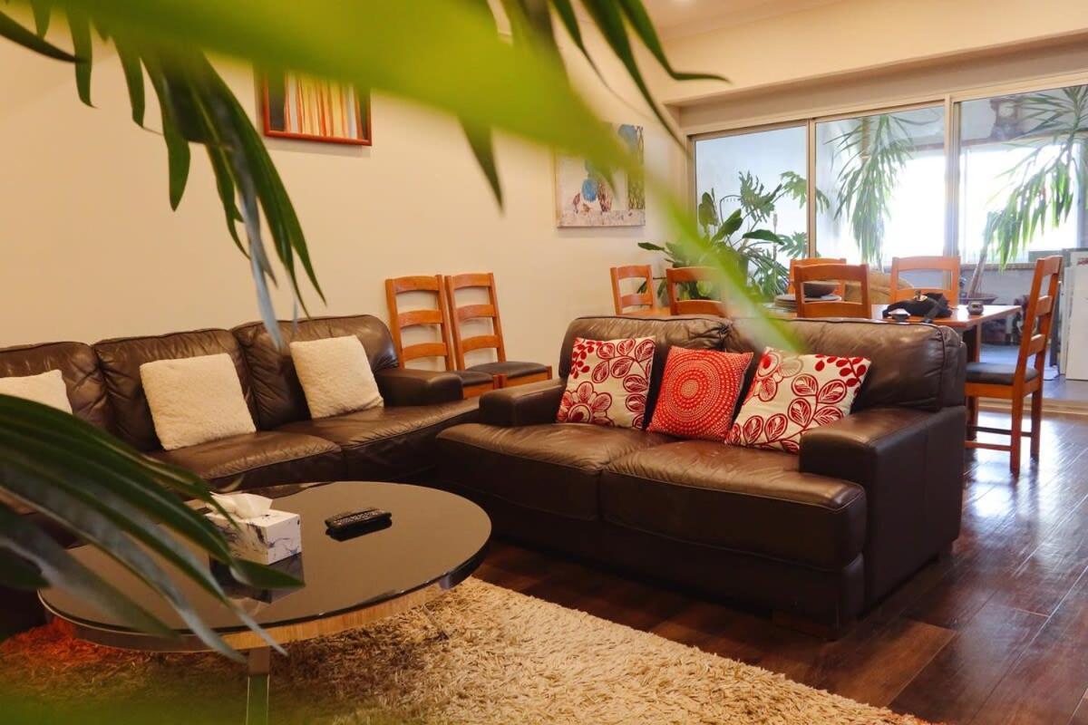 Heritage Building Penthouse Cbd * Hobart
