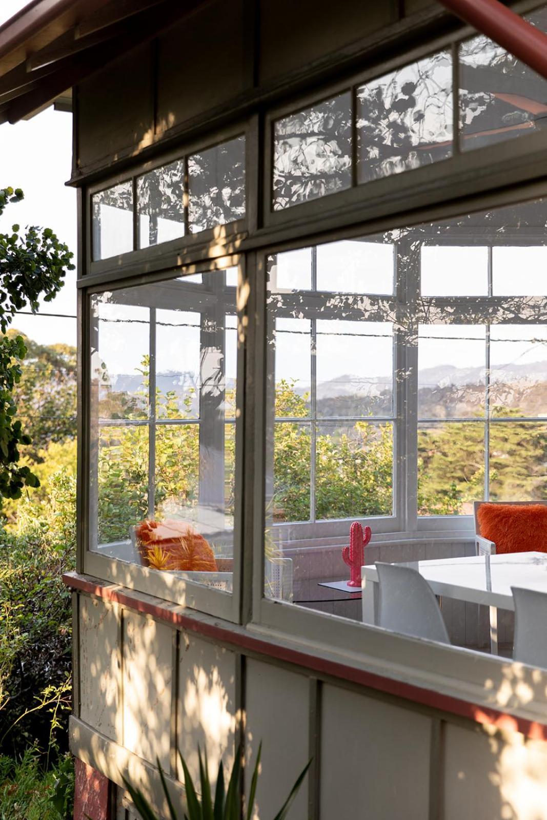 Kate Owen Art House Villa *