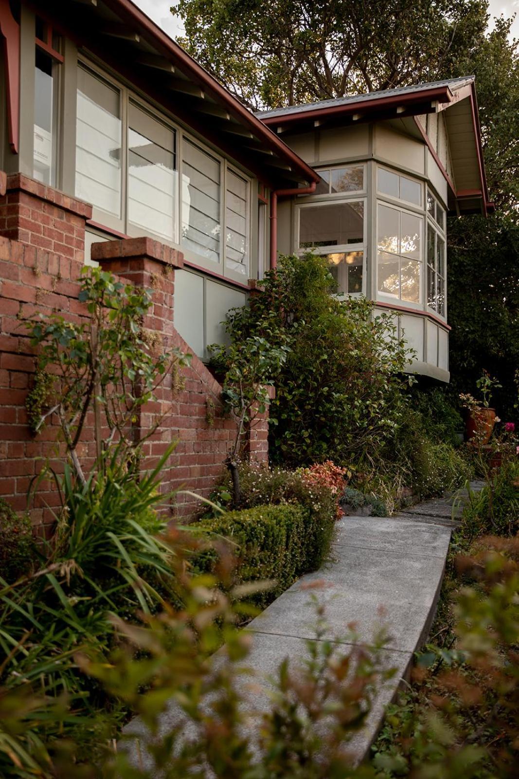 Kate Owen Art House Villa