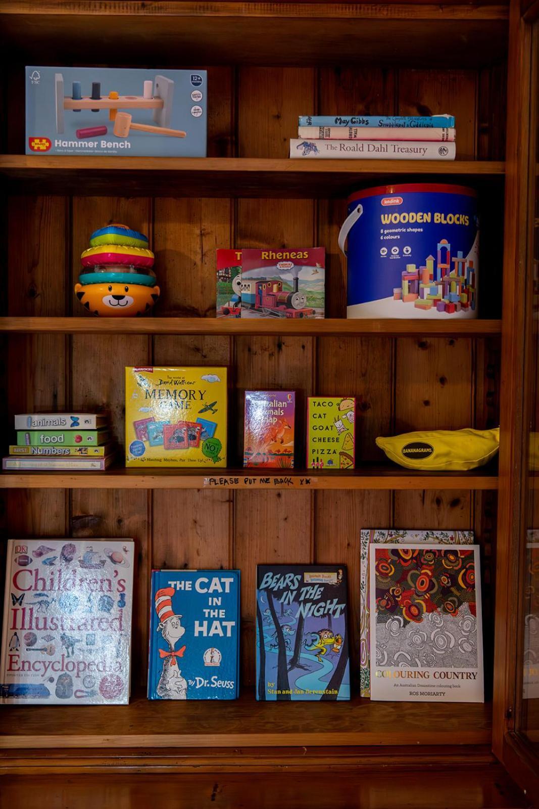 Kate Owen Art House * Hobart