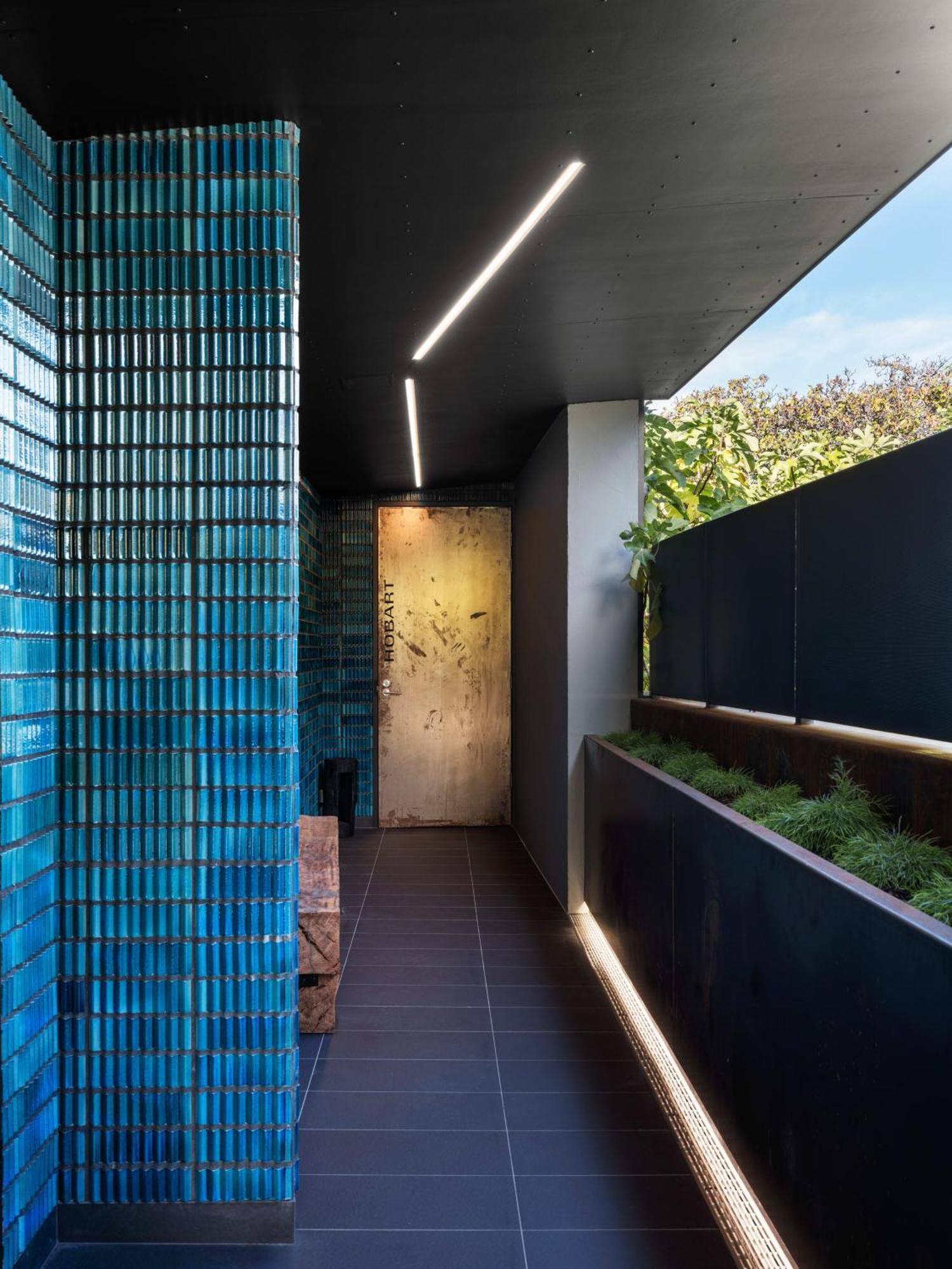 'hobart' - Waterfront Penthouse With Private Heated Pool Apartment Hobart