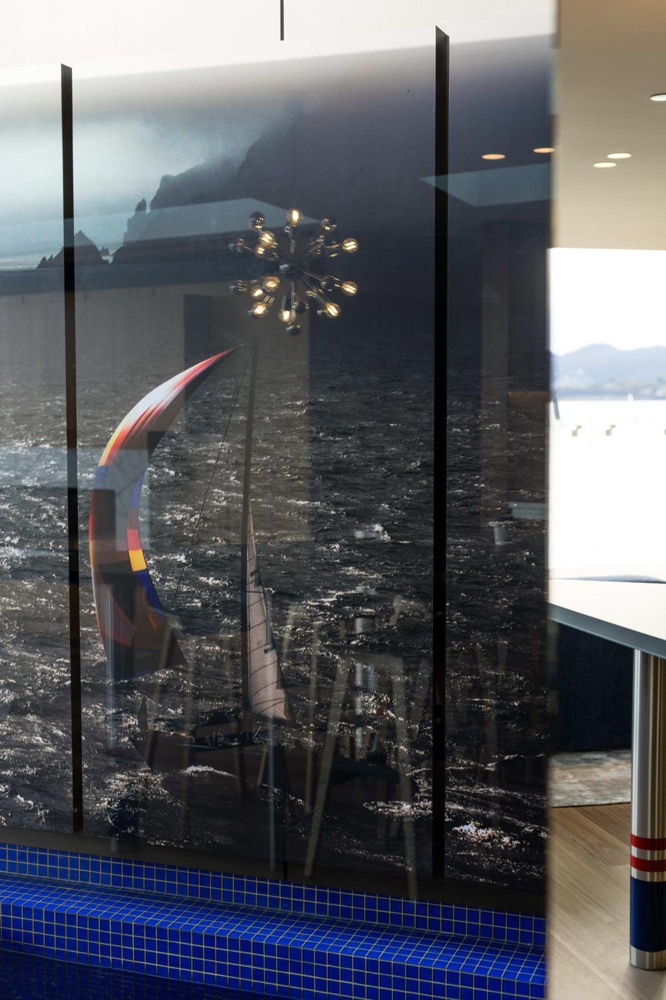 'hobart' - Waterfront Penthouse With Private Heated Pool Apartment *