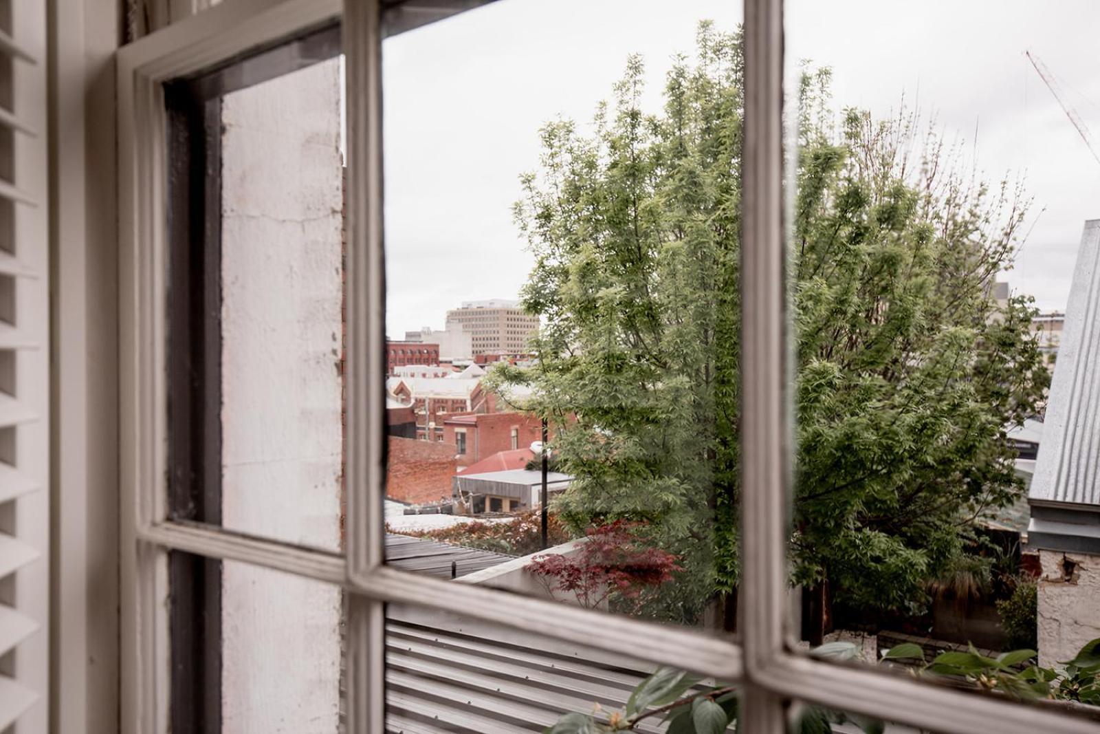 Inner-city Sanctuary With Off-street Parking * Hobart