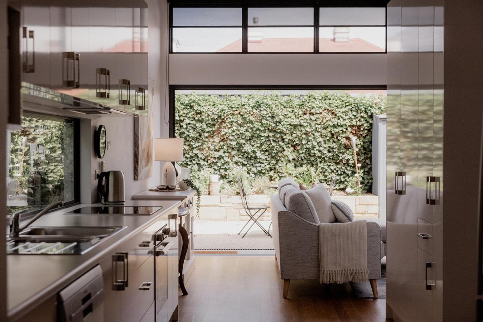 Holiday home Steps From Salamanca In Historical Hobart