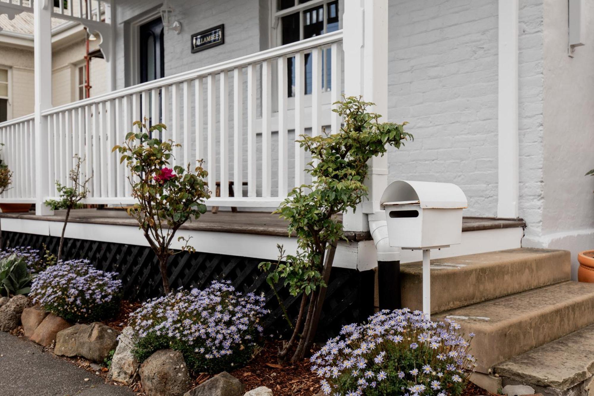 'allambee' Heritage In Trendy South Holiday home