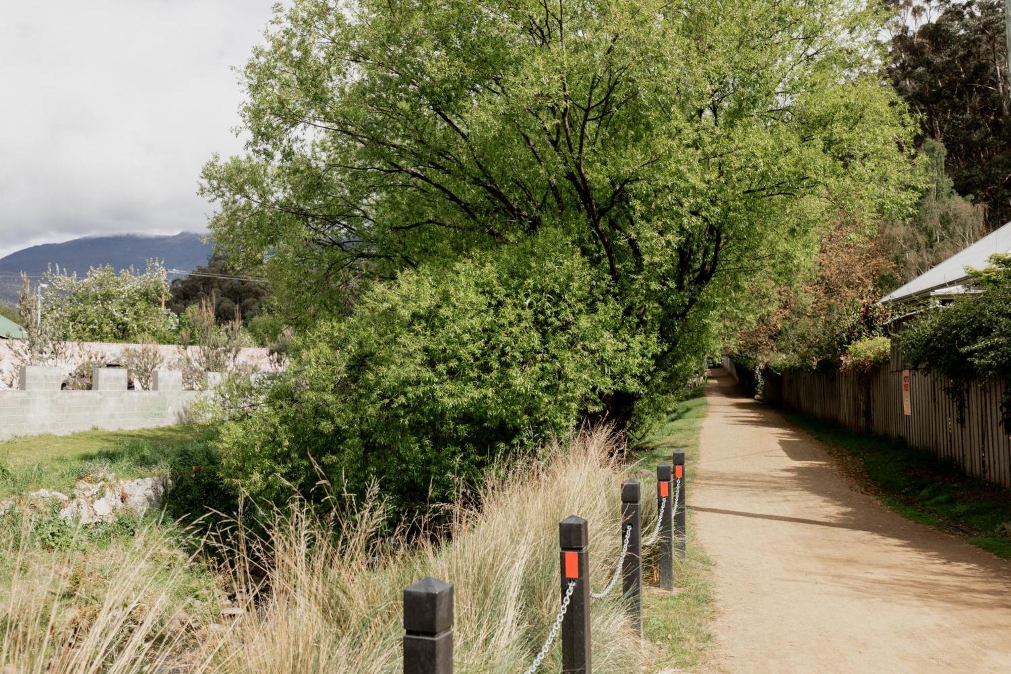 Holiday home 'allambee' Heritage In Trendy South Hobart