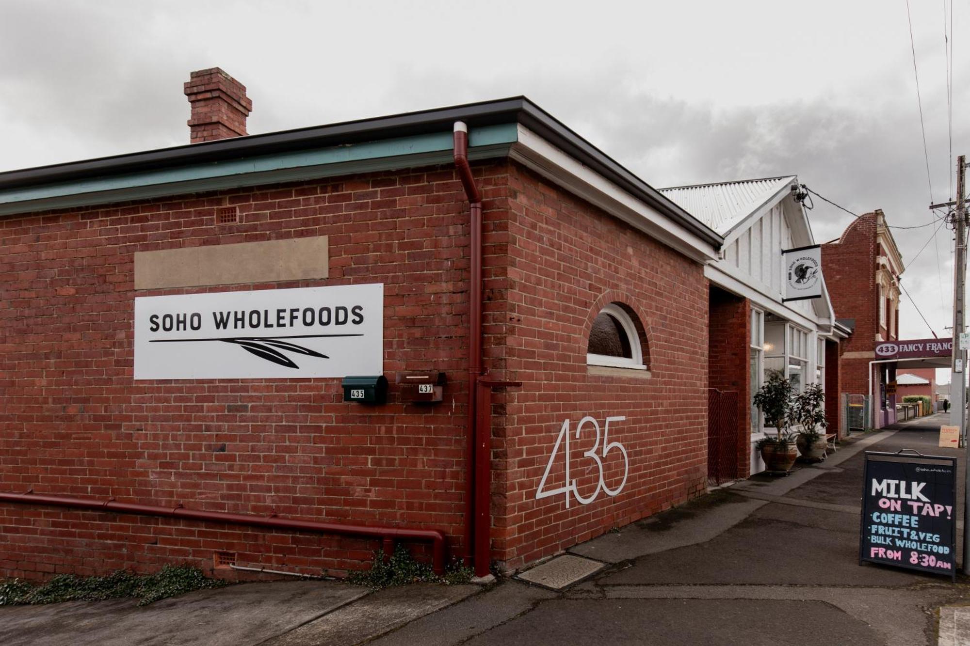 'allambee' Heritage In Trendy South Hobart
