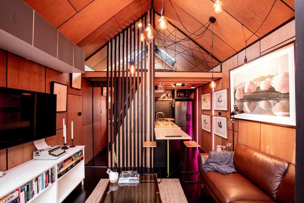 Villa The Shed