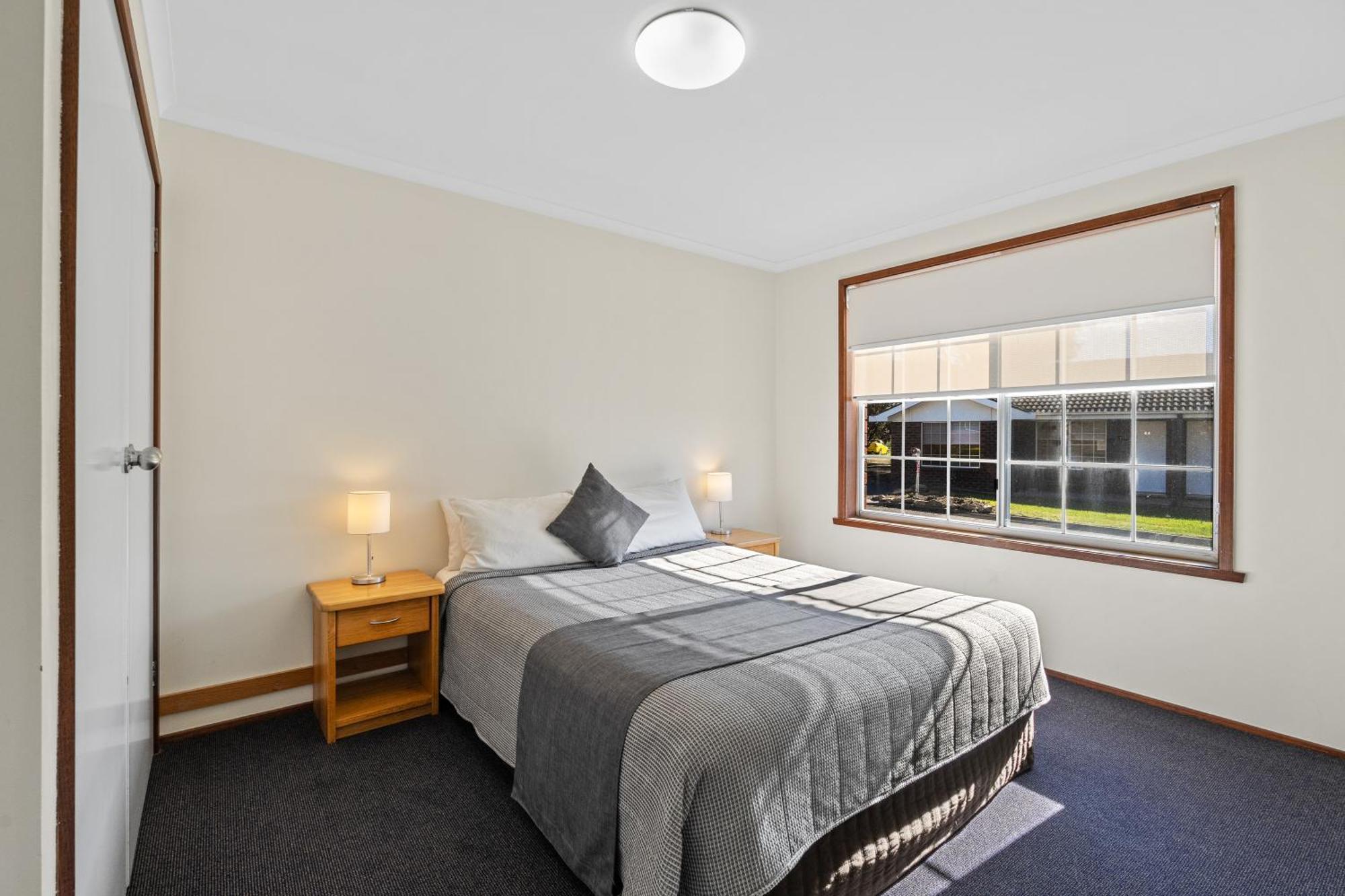 Riverfront & Aparthotel Hobart