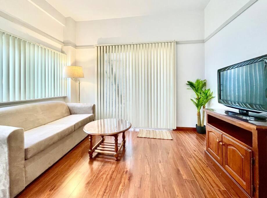 Apartment Sandy Bay Escape