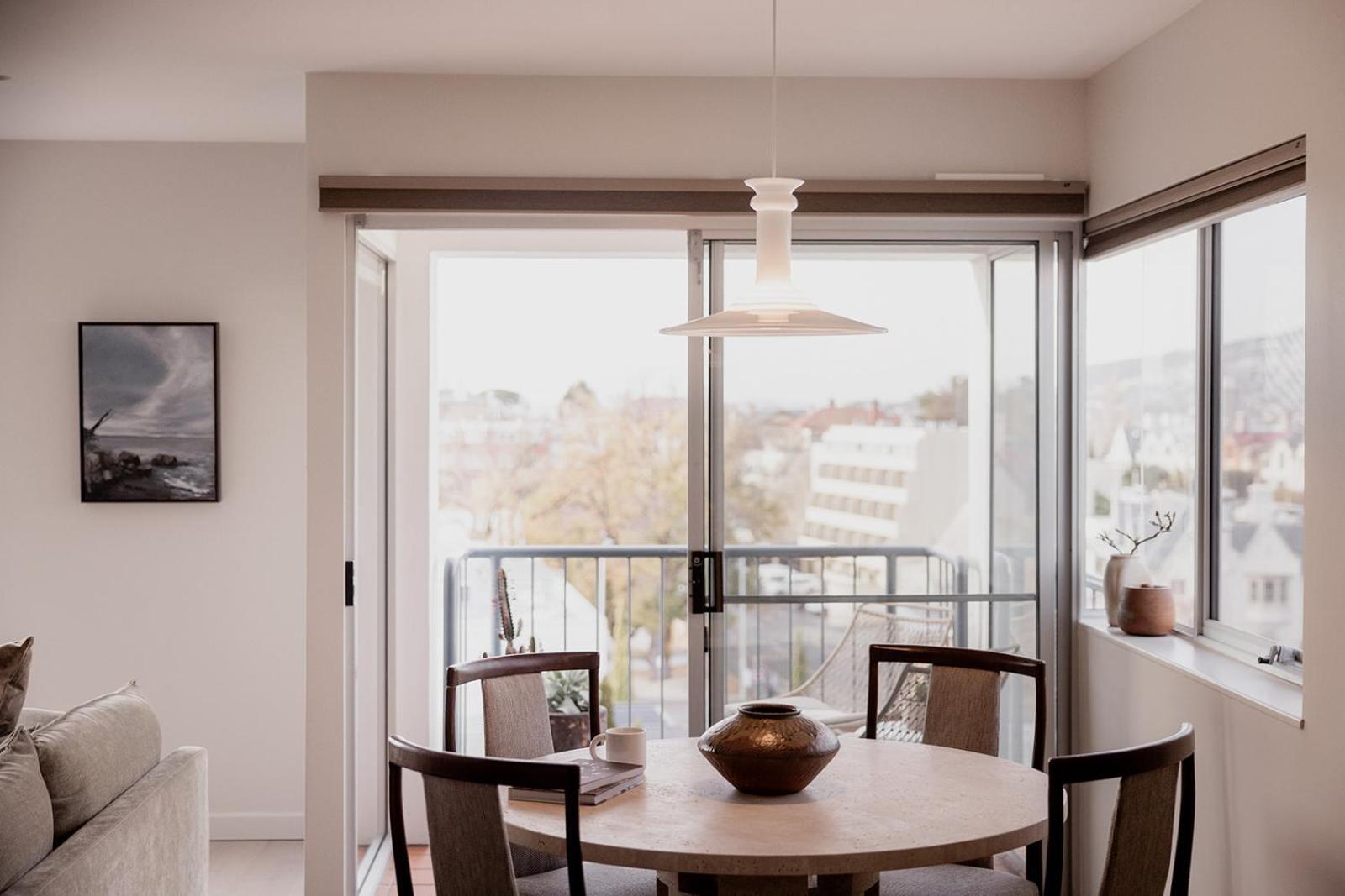 Battery Point Retreat With River Views * Hobart