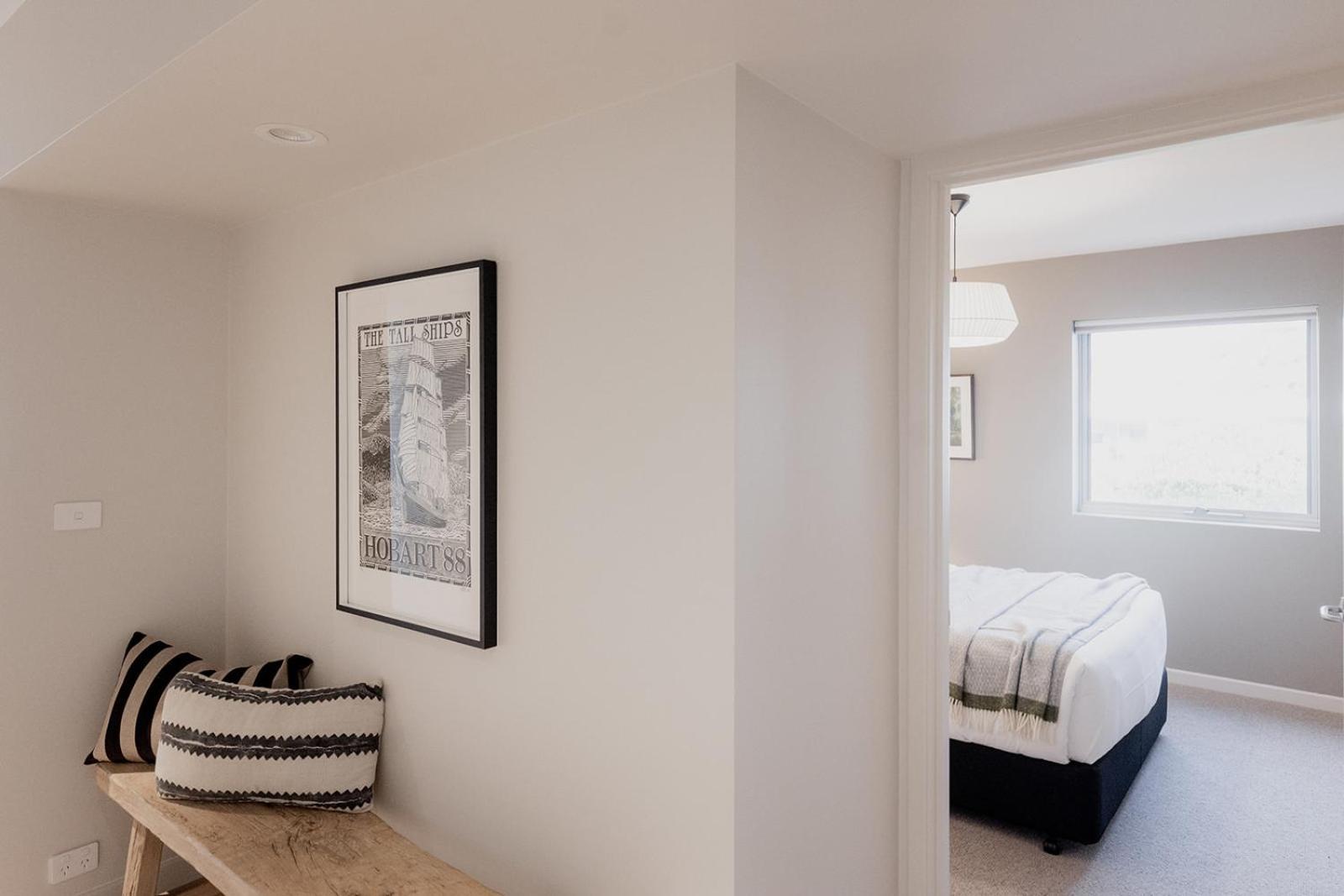 Battery Point Retreat With River Views * Hobart