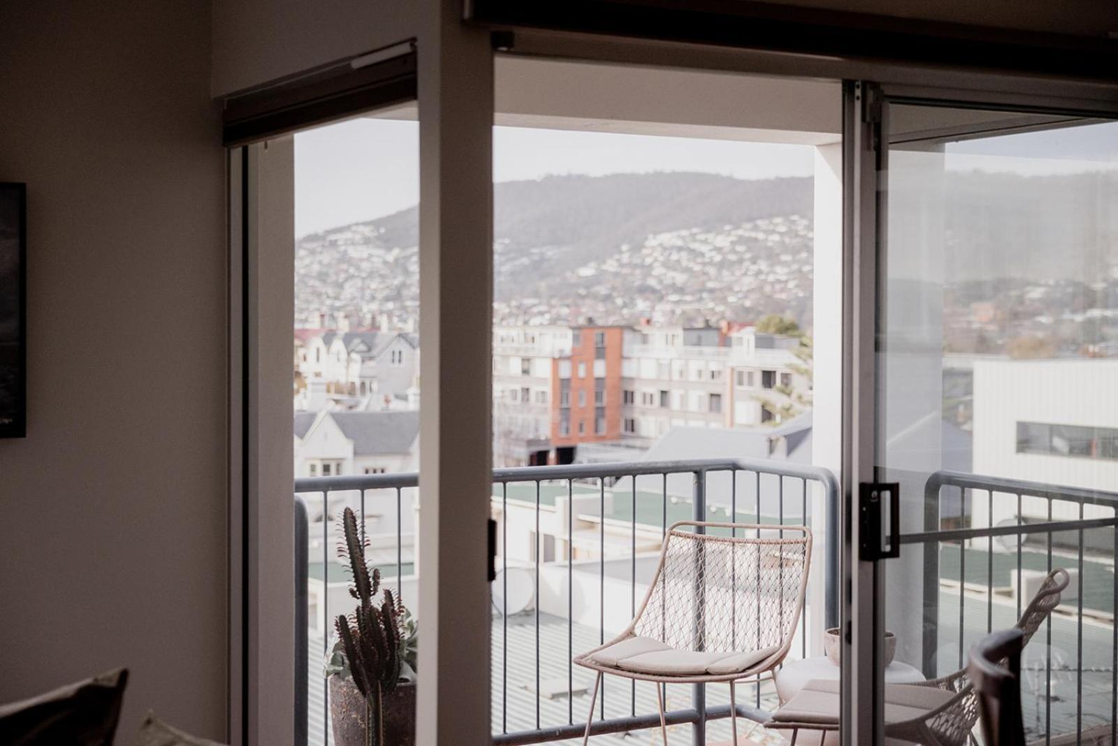 Apartment Battery Point Retreat With River Views *